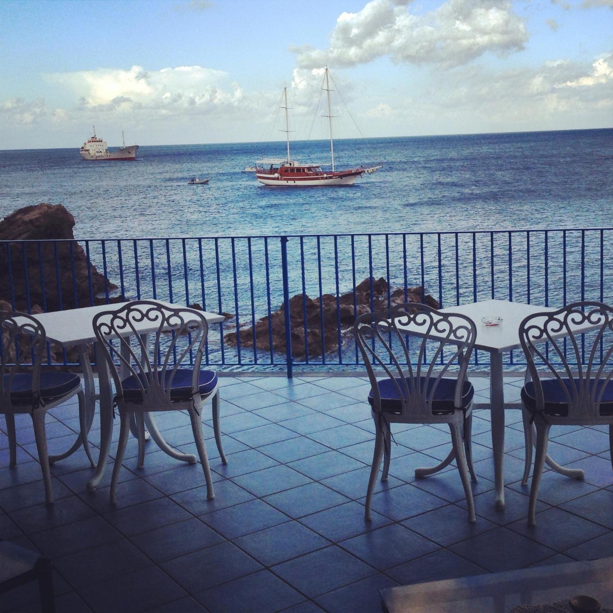 Hotel Rocce Azzurre Lipari  Bagian luar foto
