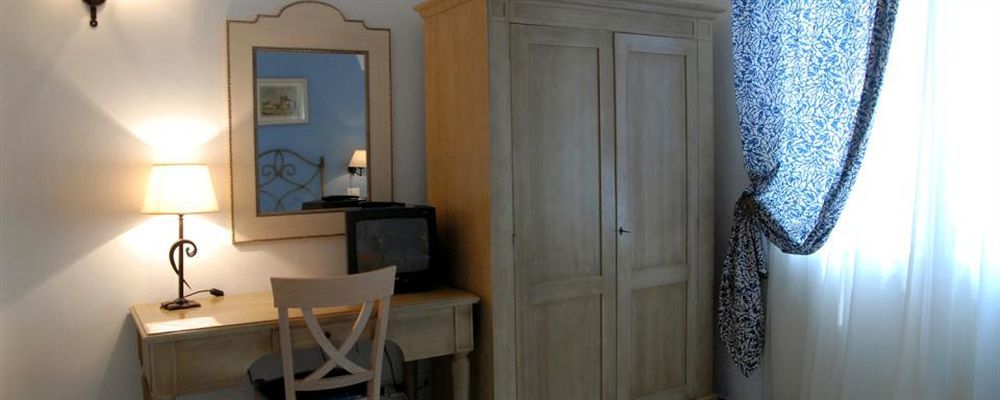 Hotel Rocce Azzurre Lipari  Bagian luar foto